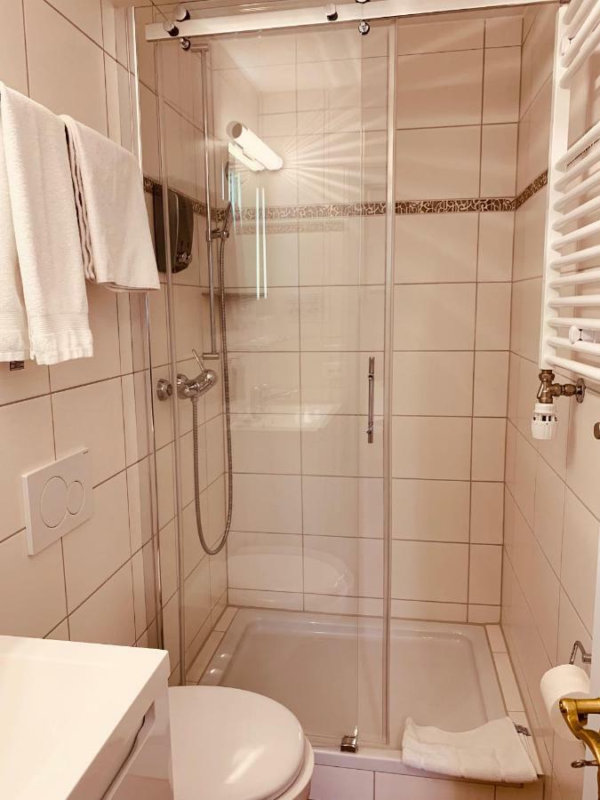 Gasthof Zur Buendte Jenins Buitenkant foto